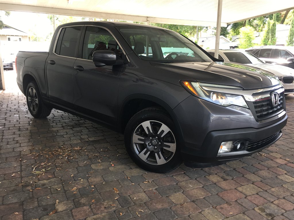 2018 Honda Ridgeline - $22,995