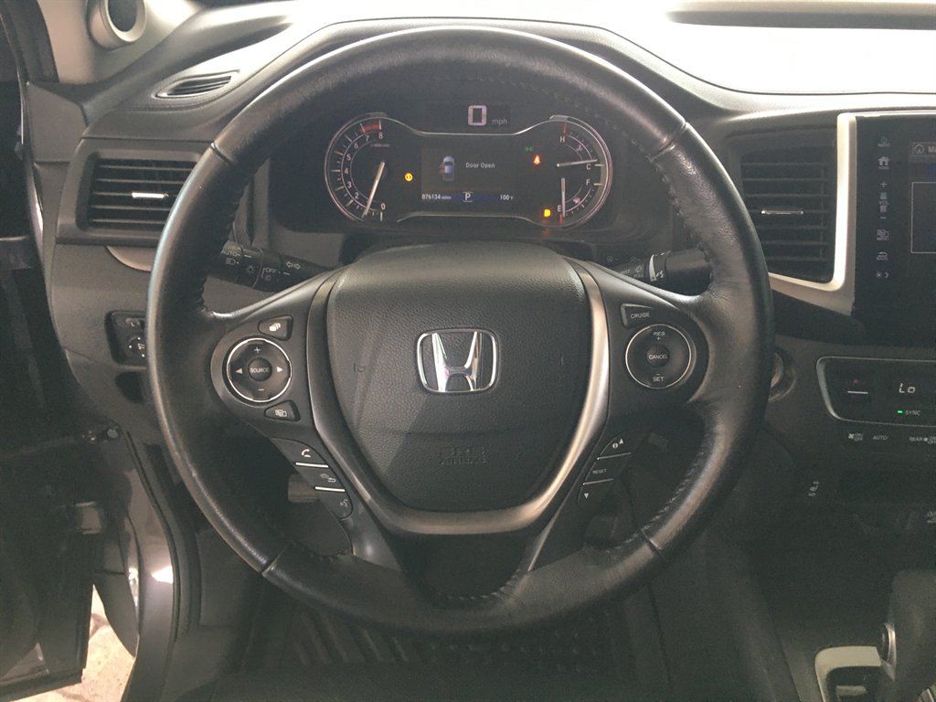 2018 Honda Ridgeline - $22,995