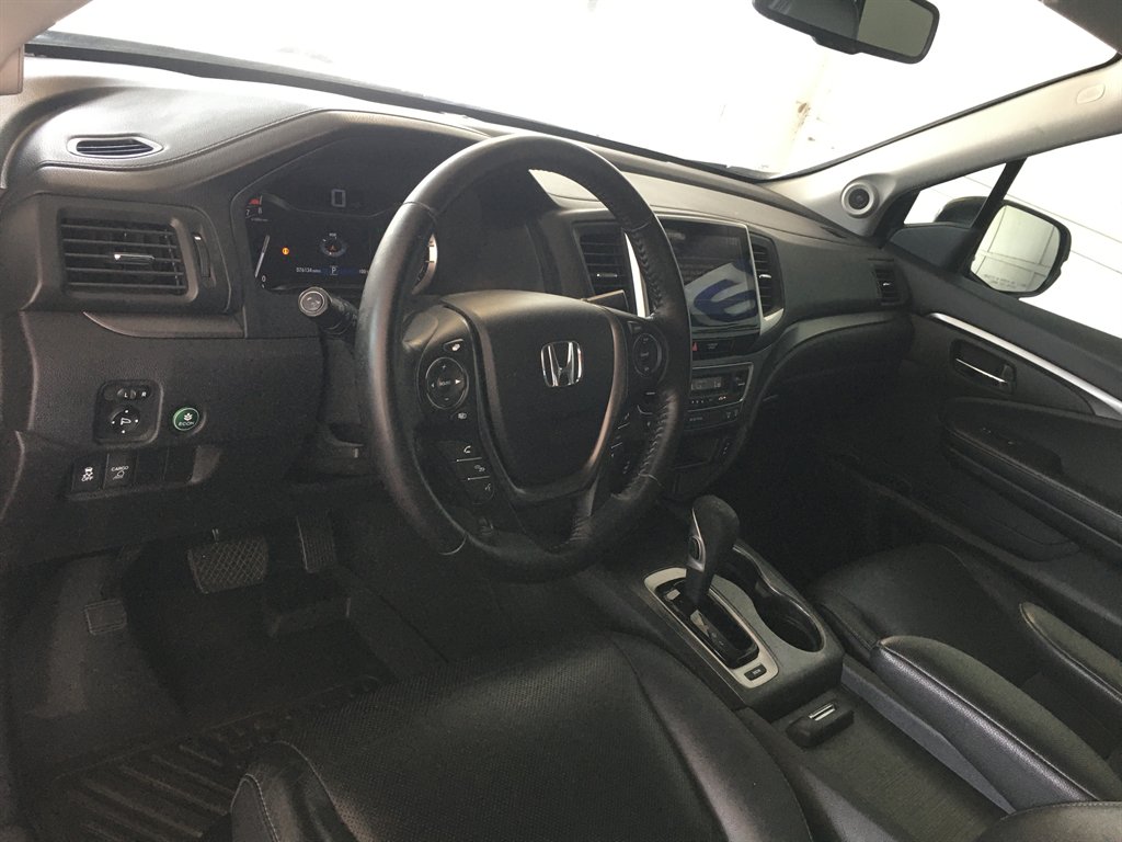 2018 Honda Ridgeline - $22,995
