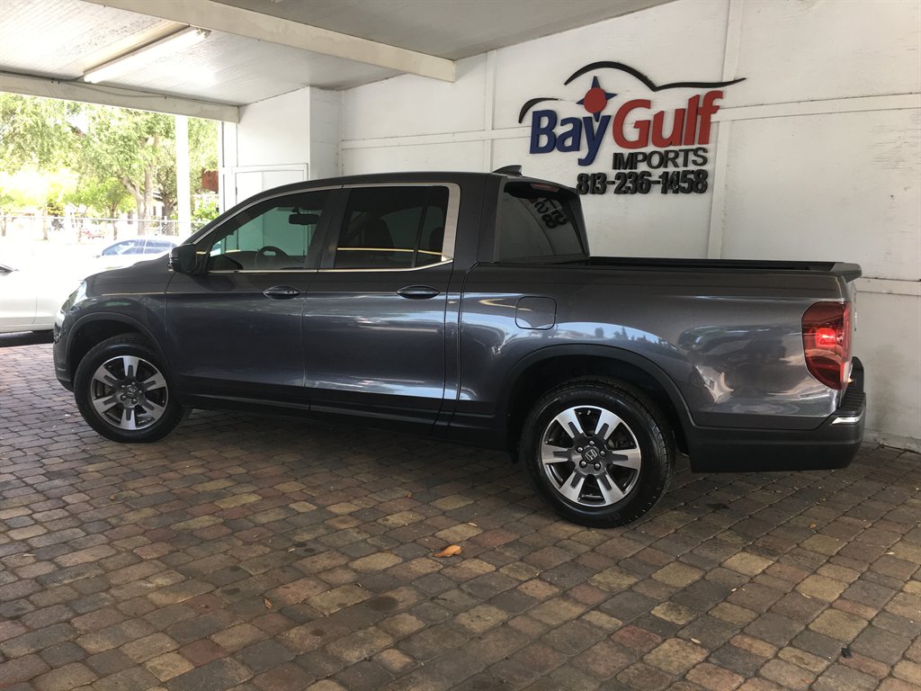 2018 Honda Ridgeline - $22,995