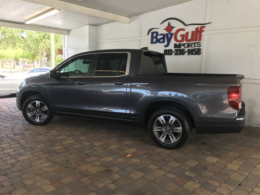 2018 Honda Ridgeline - $22,995