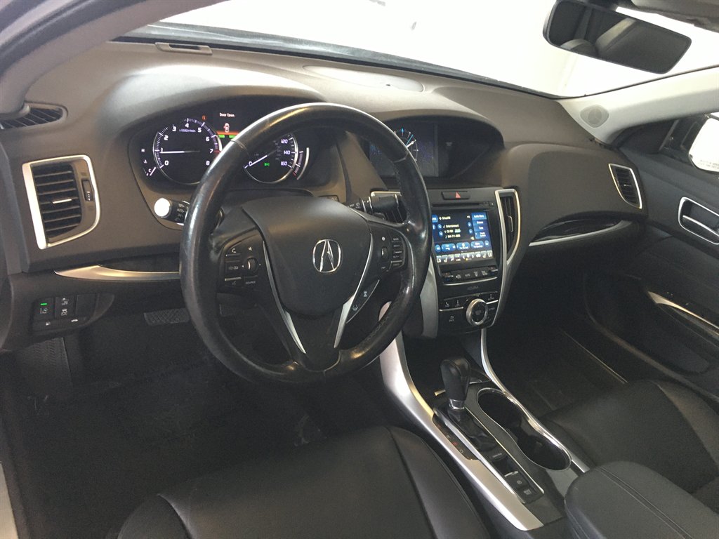 2019 Acura TLX Base 2.4l photo