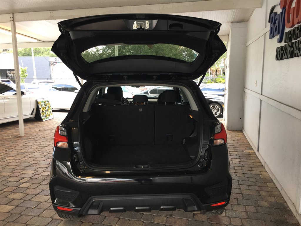 2021 Mitsubishi Outlander - $16,495