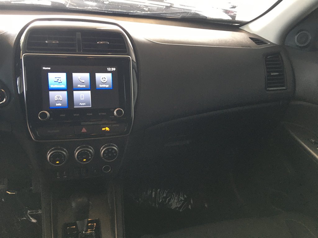 2021 Mitsubishi Outlander - $16,495