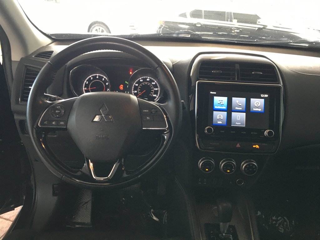 2021 Mitsubishi Outlander - $16,495