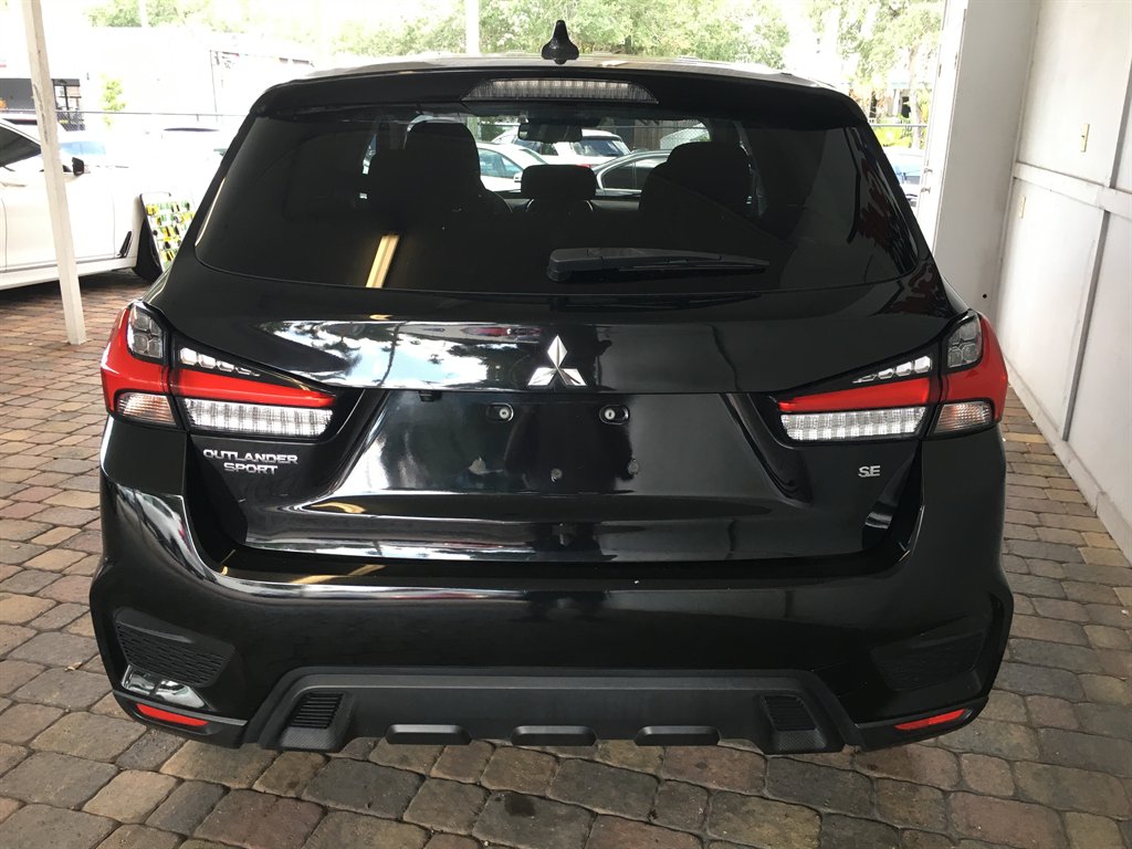 2021 Mitsubishi Outlander - $16,495