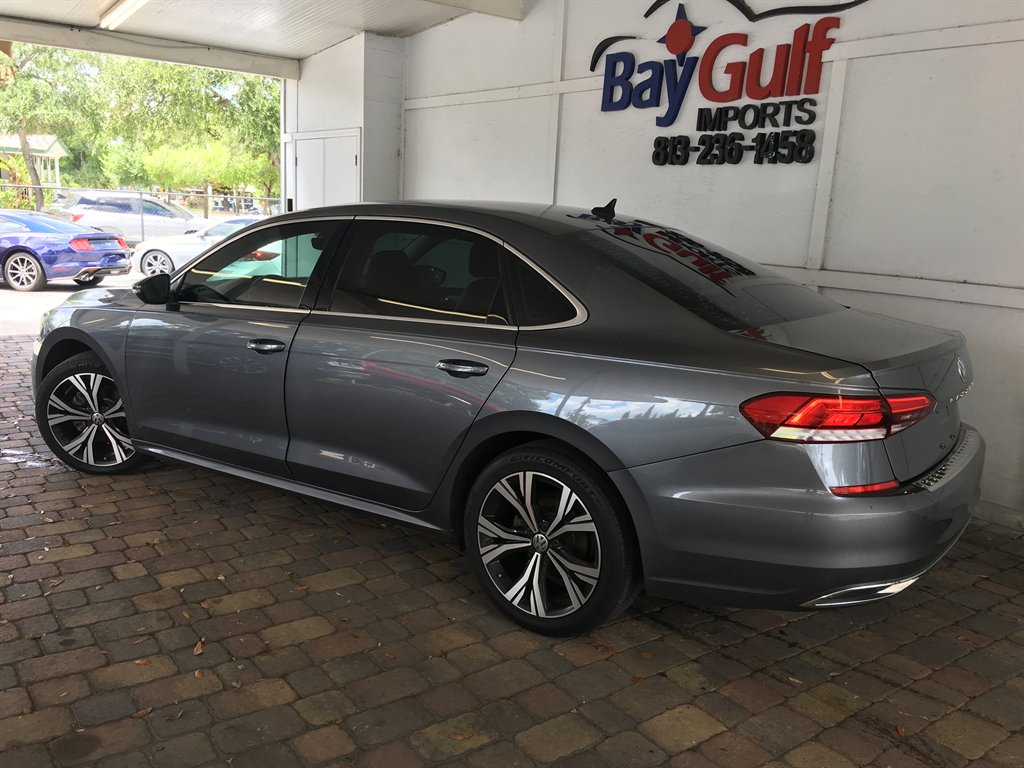 2021 Volkswagen Passat - $16,495