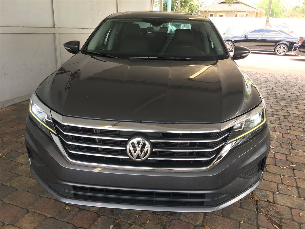 2021 Volkswagen Passat - $16,495