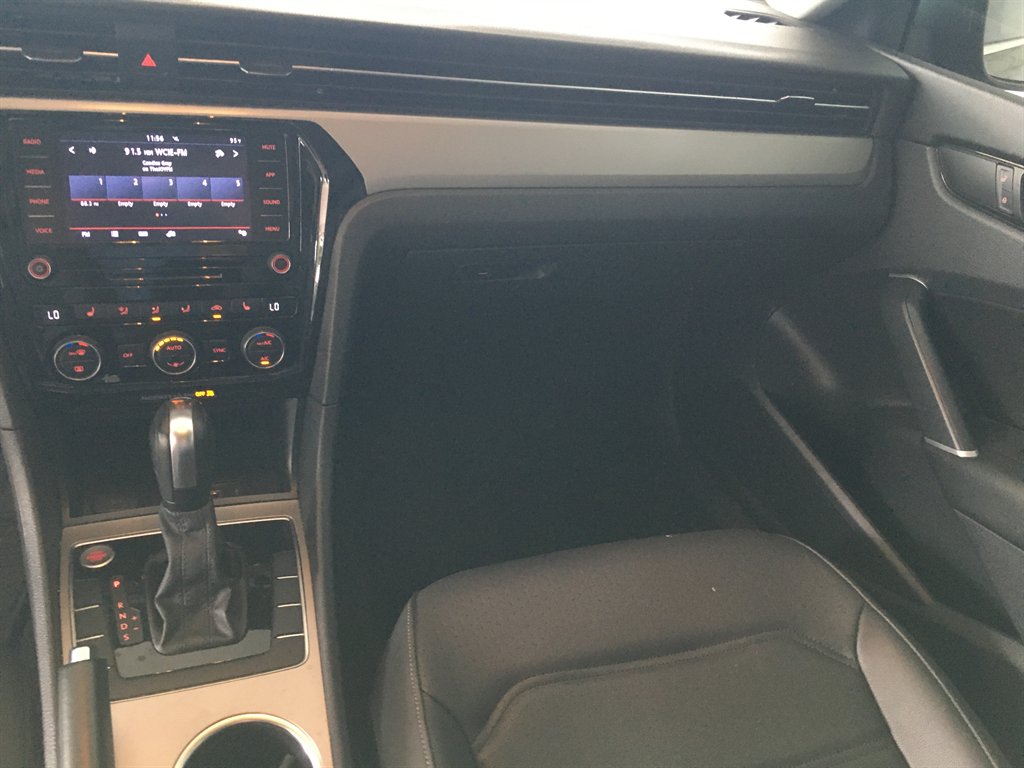 2021 Volkswagen Passat - $16,495