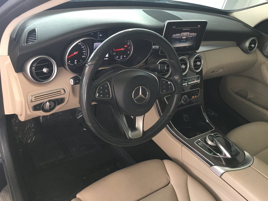 2016 Mercedes-Benz C-Class - $15,995