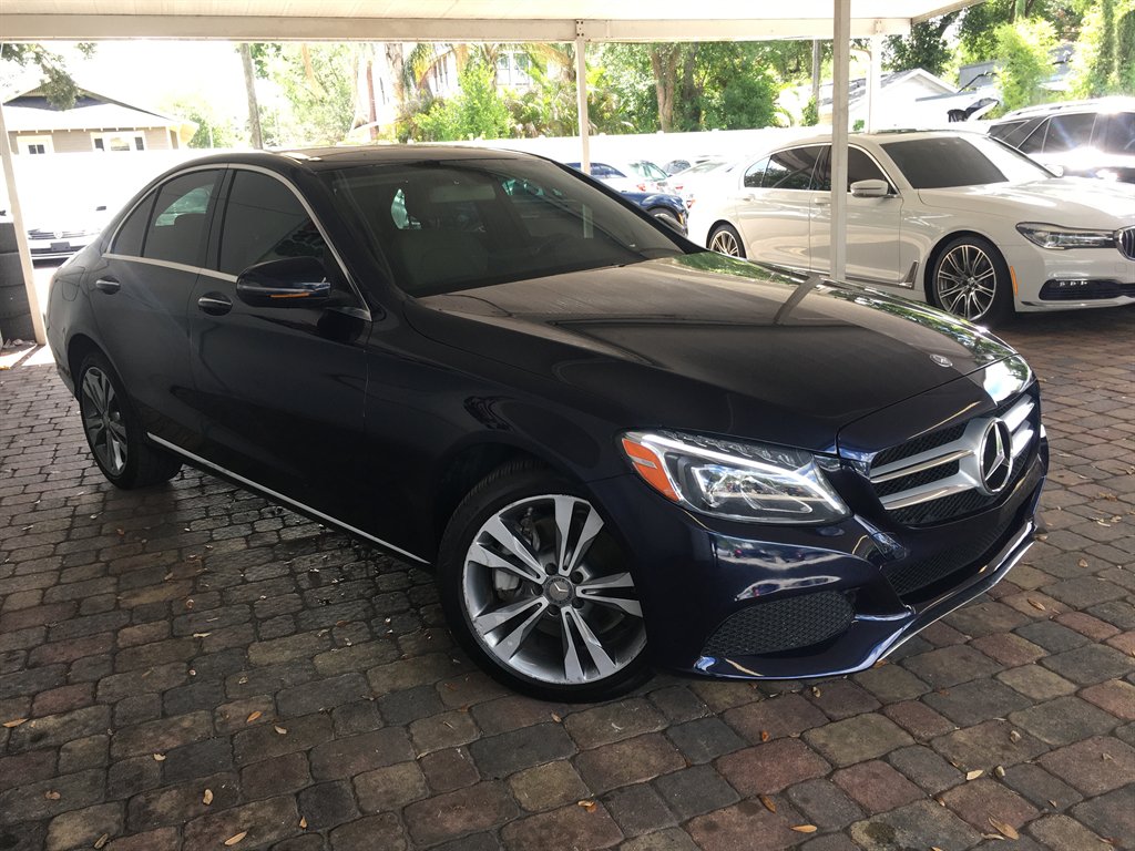 2016 Mercedes-Benz C-Class - $15,995