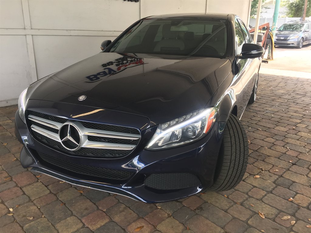 2016 Mercedes-Benz C-Class - $15,995