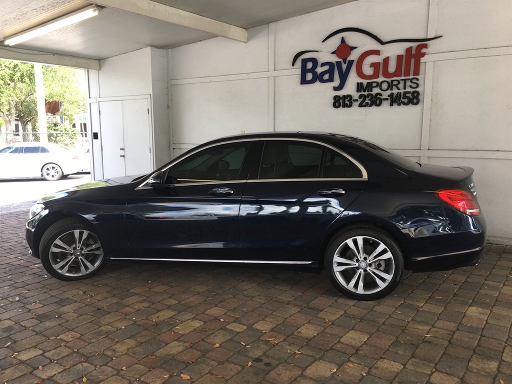 2016 Mercedes-Benz C-Class - $15,995