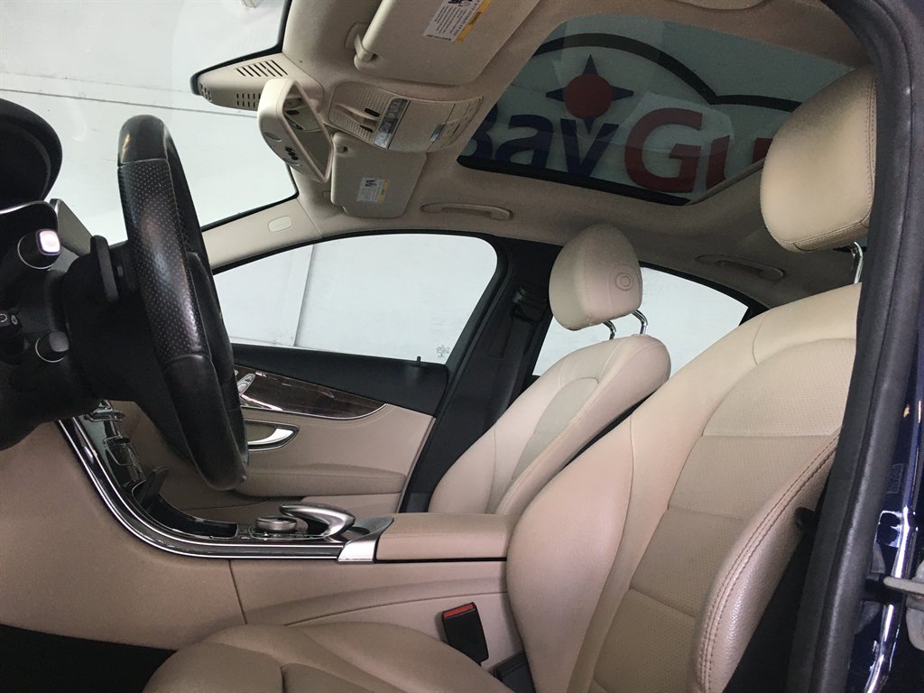 2016 Mercedes-Benz C-Class - $15,995