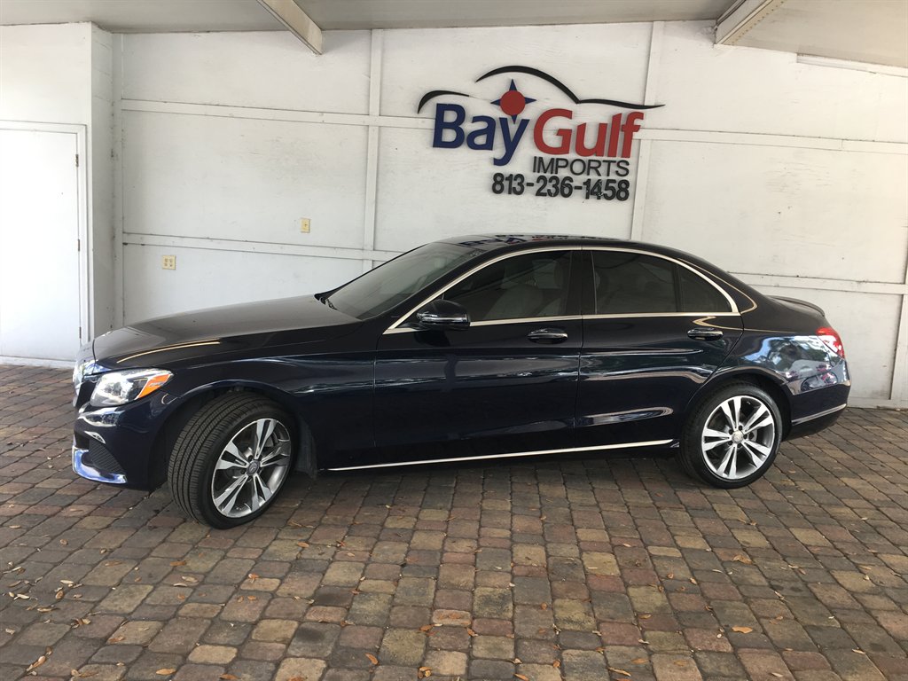 2016 Mercedes-Benz C-Class - $15,995
