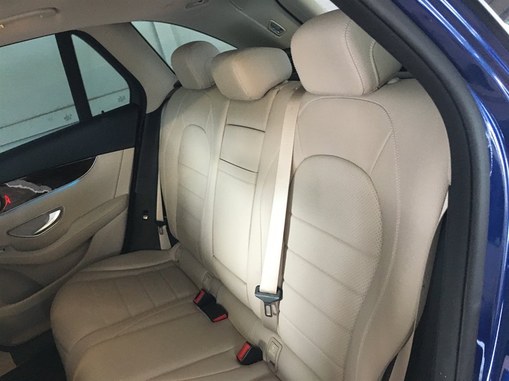 2017 Mercedes-Benz C-Class - $17,900