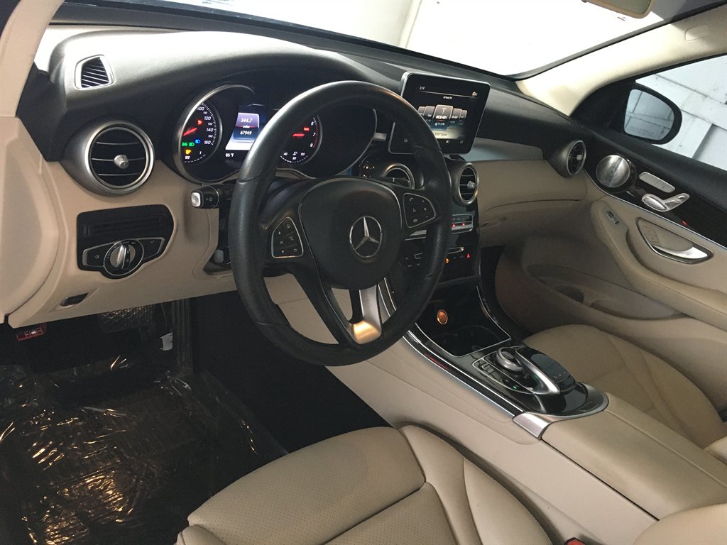 2017 Mercedes-Benz C-Class - $17,900