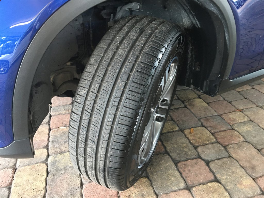 2017 Mercedes-Benz C-Class - $17,900