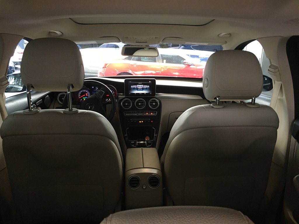 2017 Mercedes-Benz C-Class - $17,900
