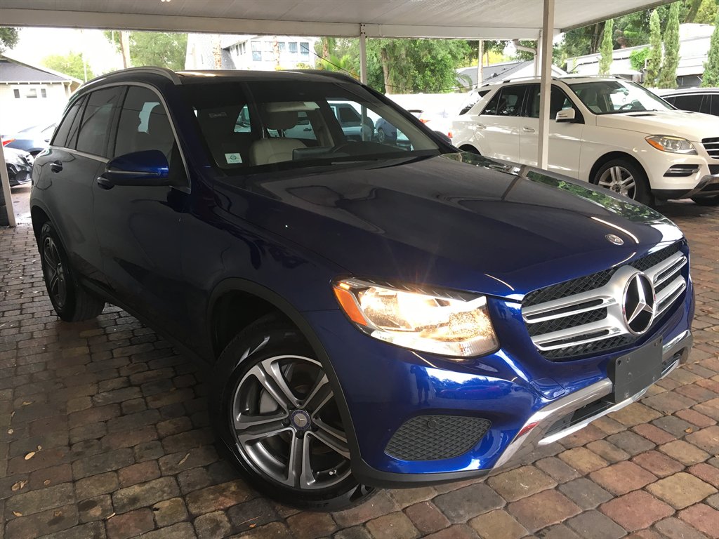 2017 Mercedes-Benz C-Class - $17,900