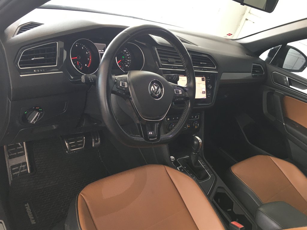 2018 Volkswagen Tiguan - $15,995