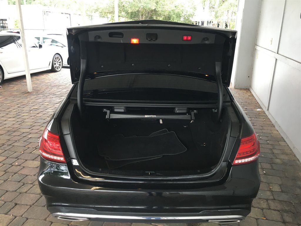 2016 Mercedes-Benz E-Class - $17,995