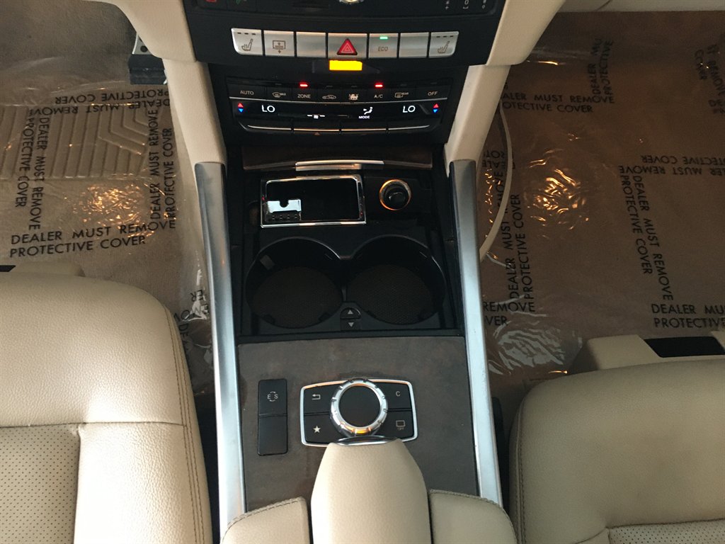 2016 Mercedes-Benz E-Class - $17,995