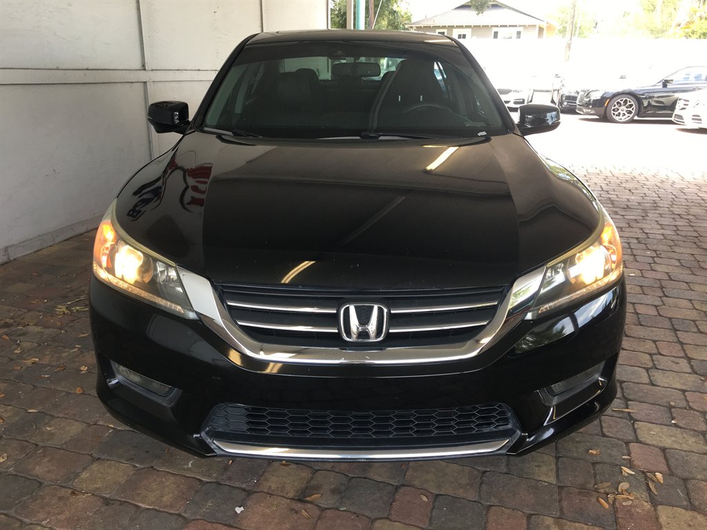 2014 Honda Accord - $15,995