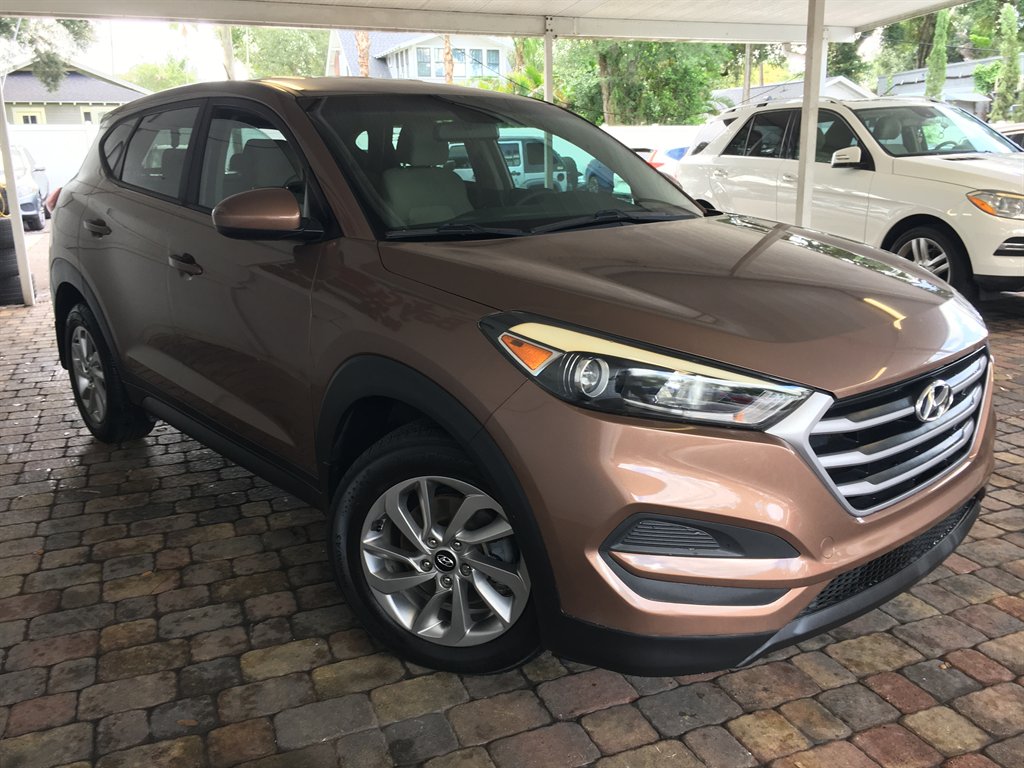 2017 Hyundai Tucson - $11,495