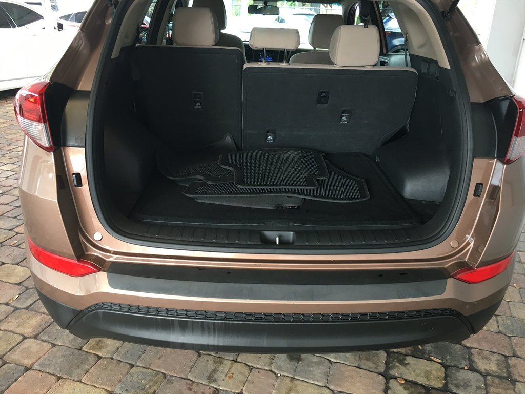 2017 Hyundai Tucson - $11,495