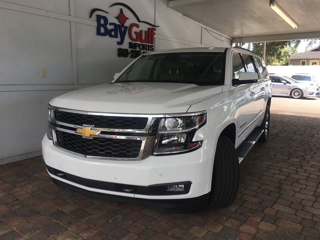 2017 Chevrolet Suburban - $24,495