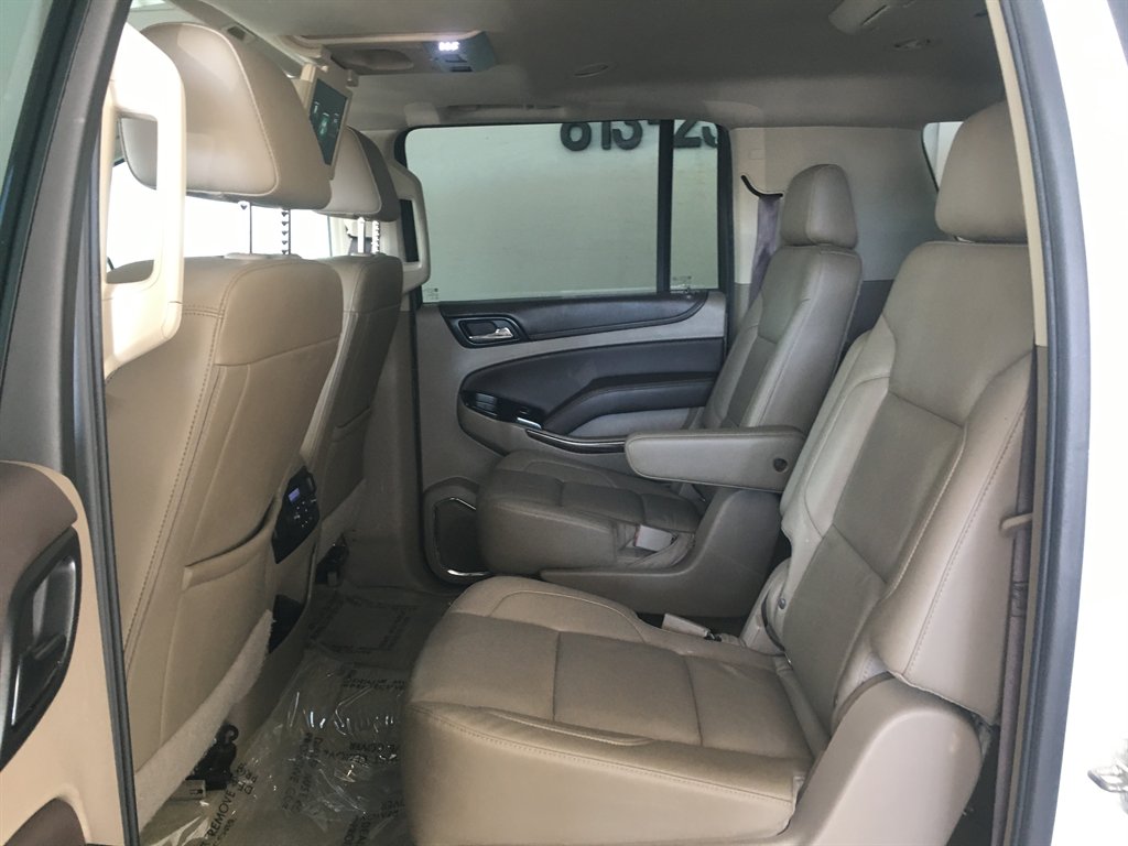2017 Chevrolet Suburban - $24,495