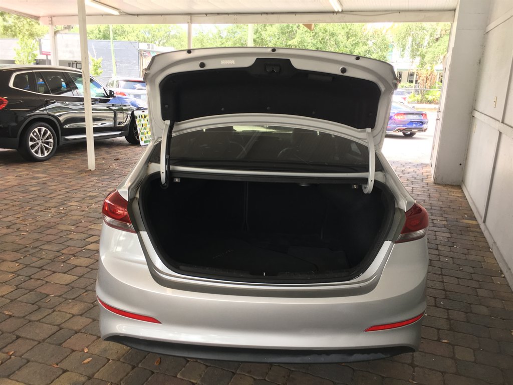2017 Hyundai Elantra - $12,995