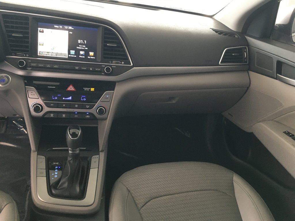 2017 Hyundai Elantra - $12,995