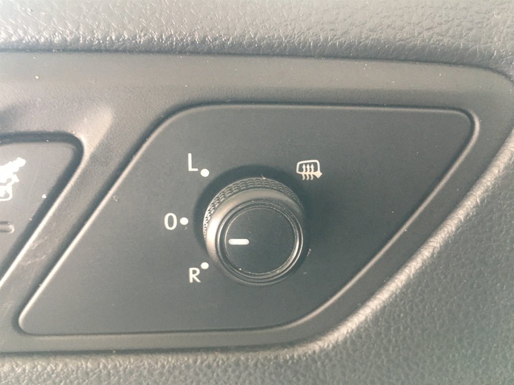 2015 Volkswagen Jetta - $10,995