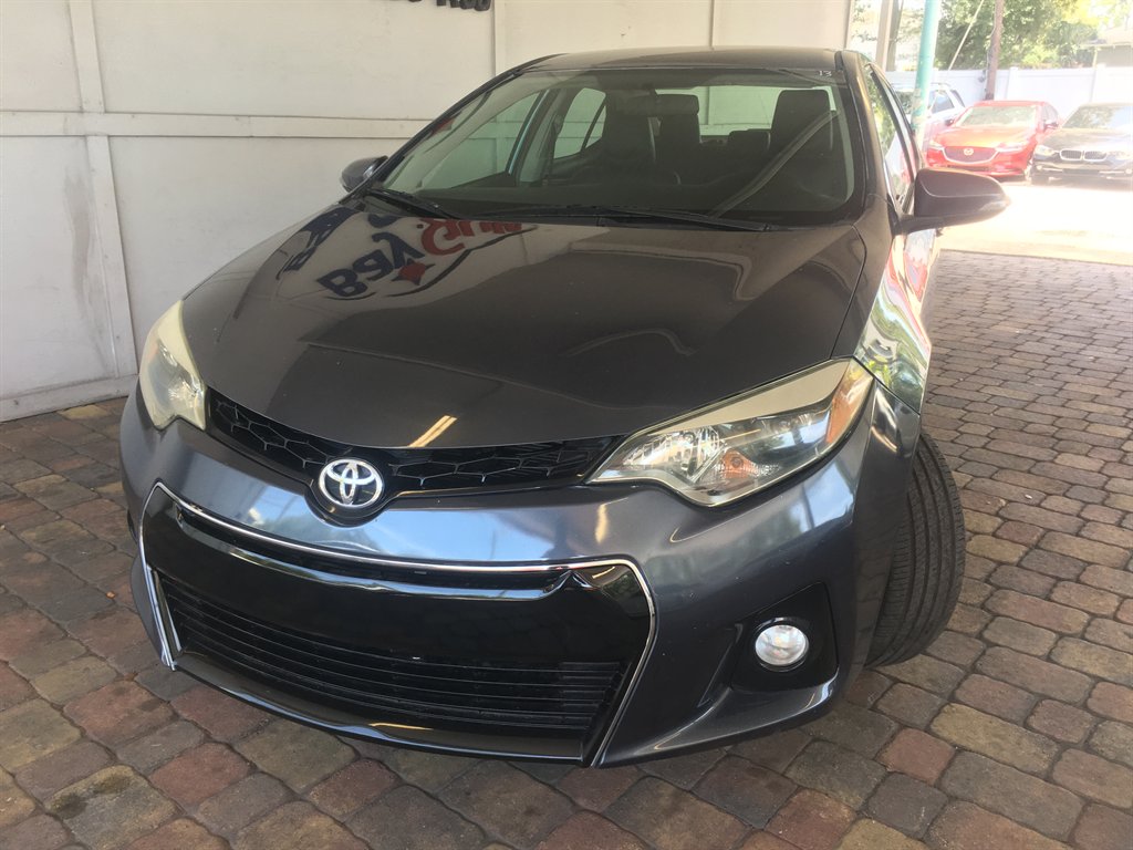 2015 Toyota Corolla - $10,995