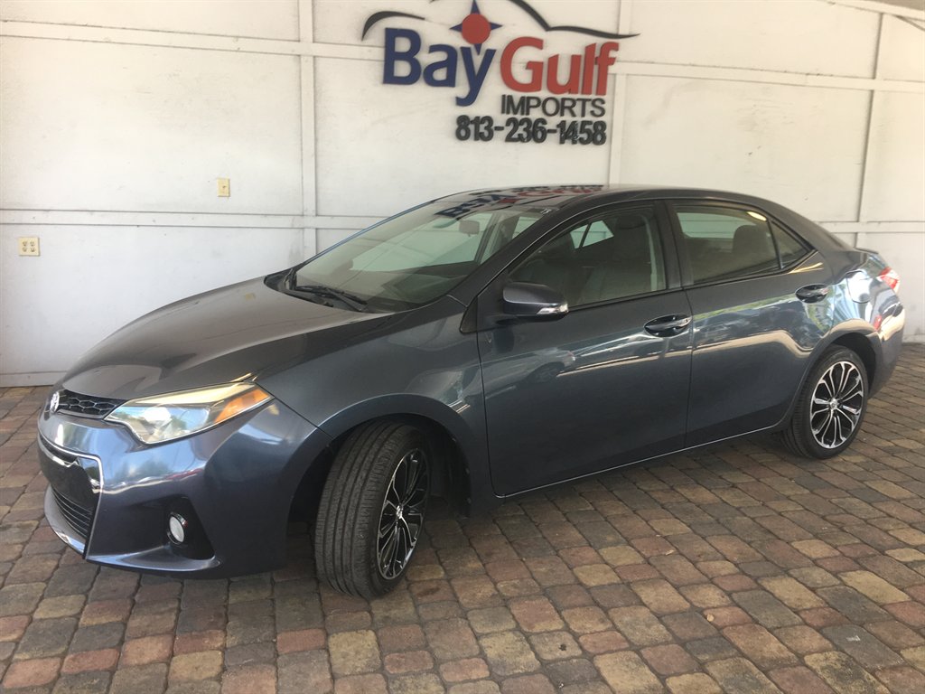 2015 Toyota Corolla - $10,995