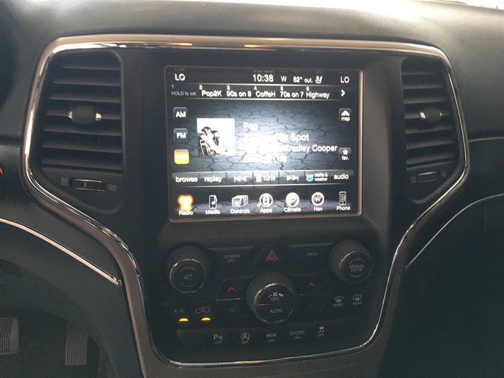 2016 Jeep Cherokee - $15,995