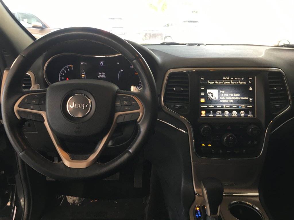 2016 Jeep Cherokee - $15,995