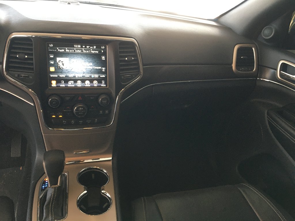 2016 Jeep Cherokee - $15,995