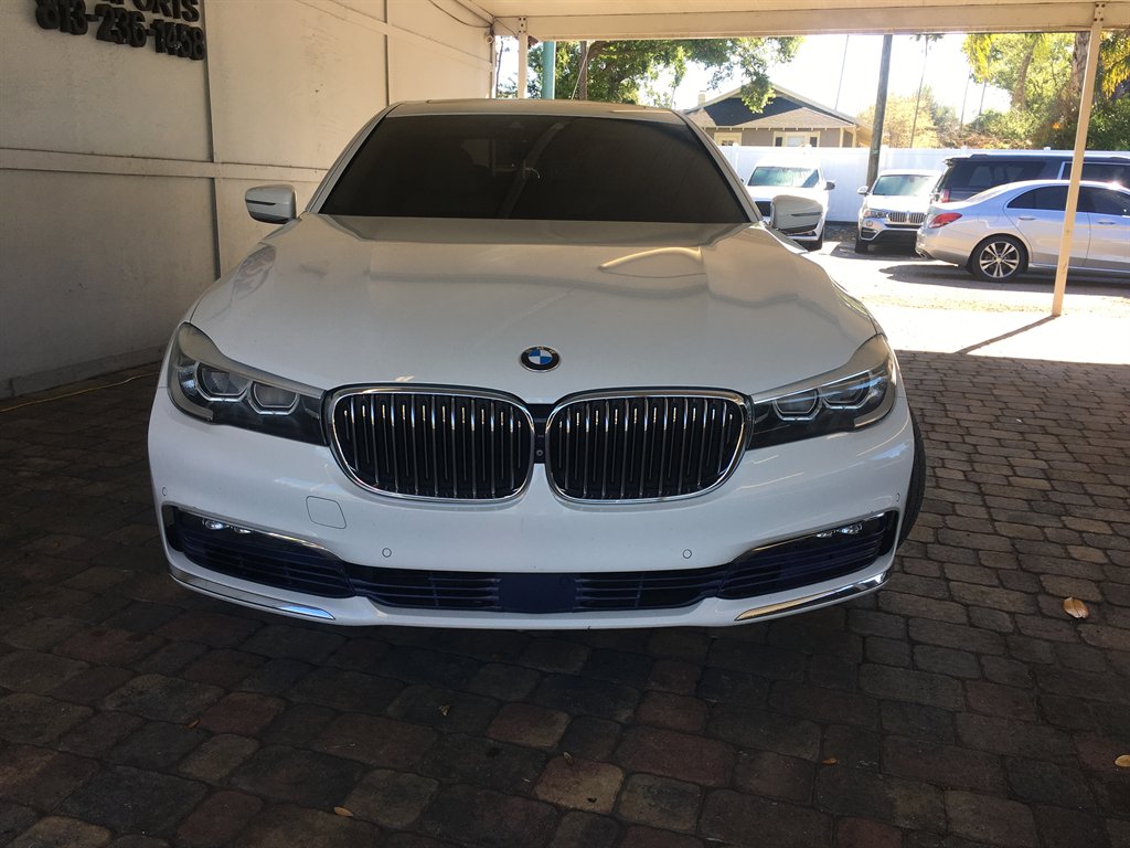 2016 BMW 740i - $18,995