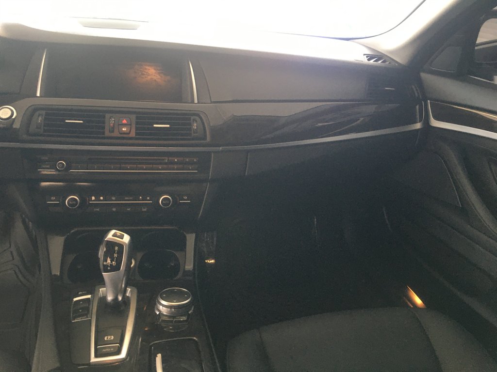 2015 BMW 528i - $10,995