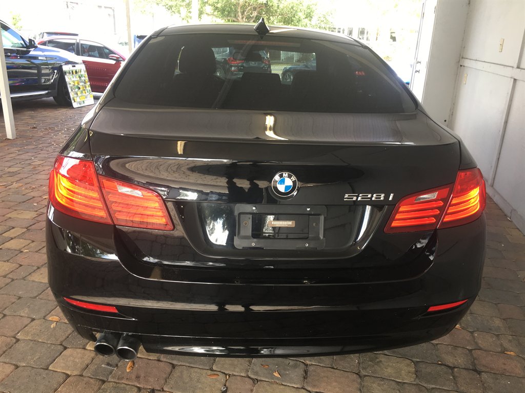 2015 BMW 528i - $10,995