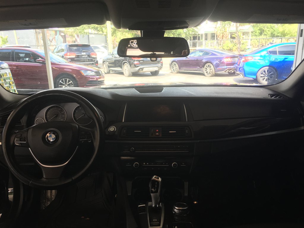 2015 BMW 528i - $10,995