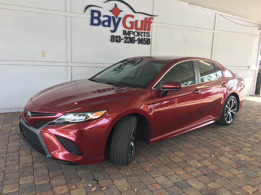 2018 Toyota Camry - $20,995