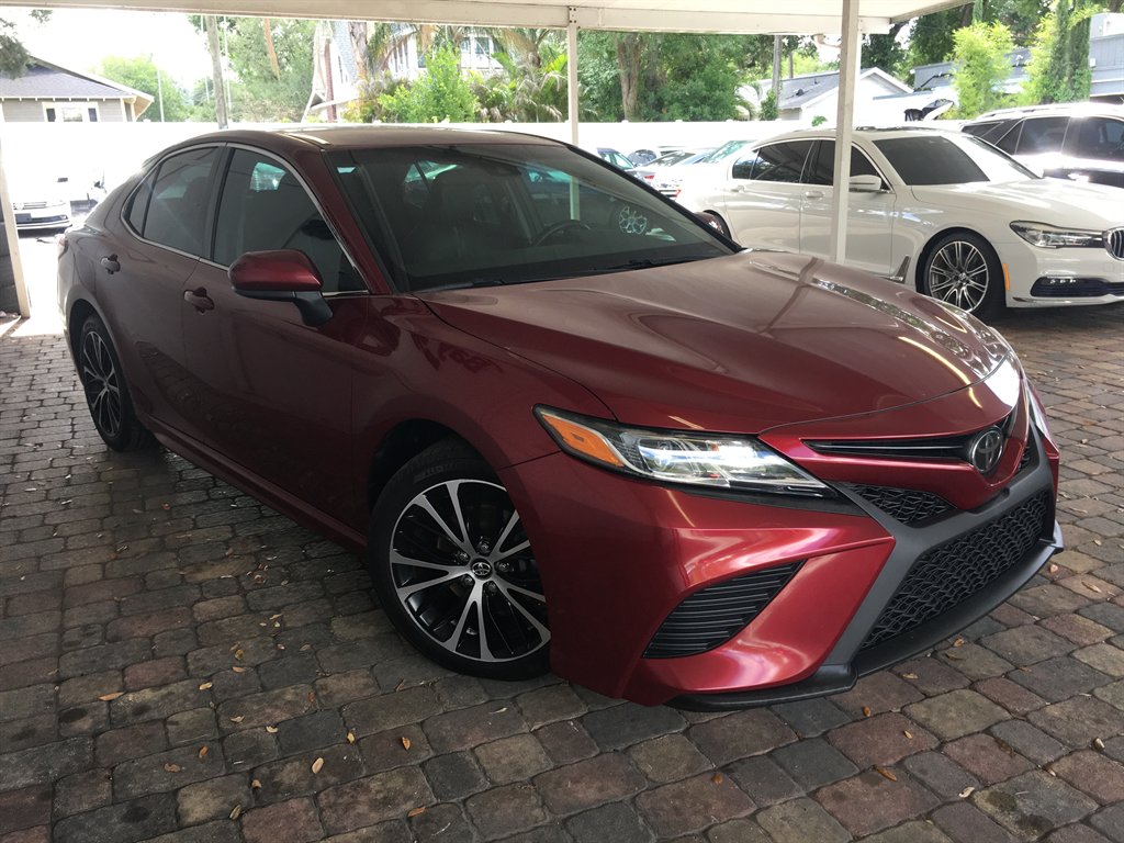 2018 Toyota Camry - $20,995