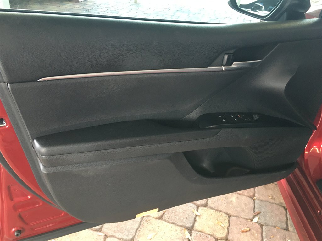 2018 Toyota Camry - $20,995