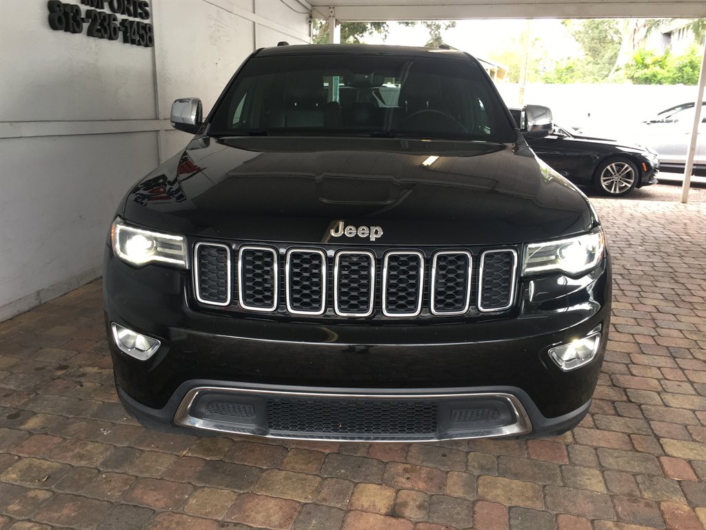 2019 Jeep Cherokee - $16,995