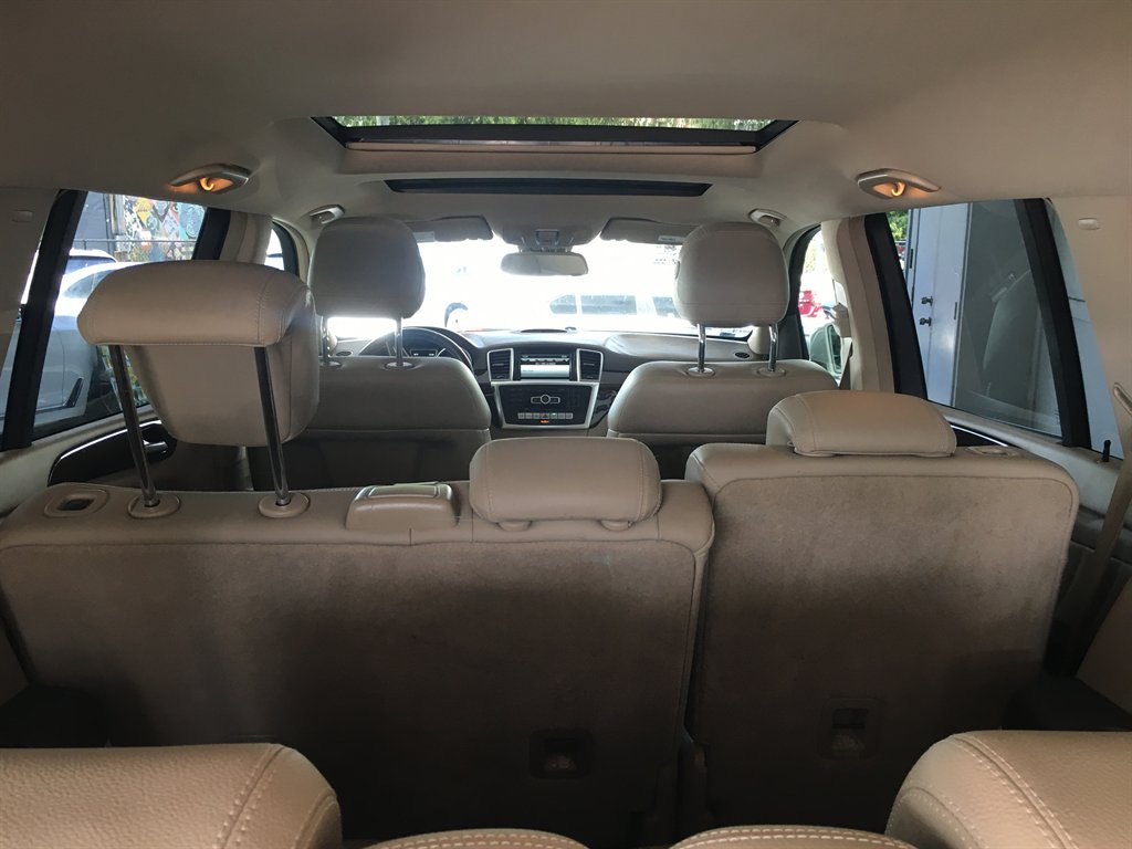 2016 Mercedes-Benz GL-Class - $17,900