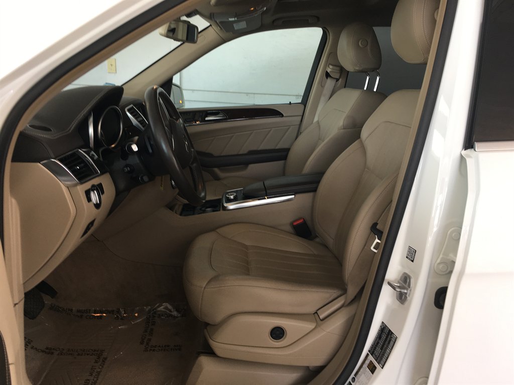 2016 Mercedes-Benz GL-Class - $17,900
